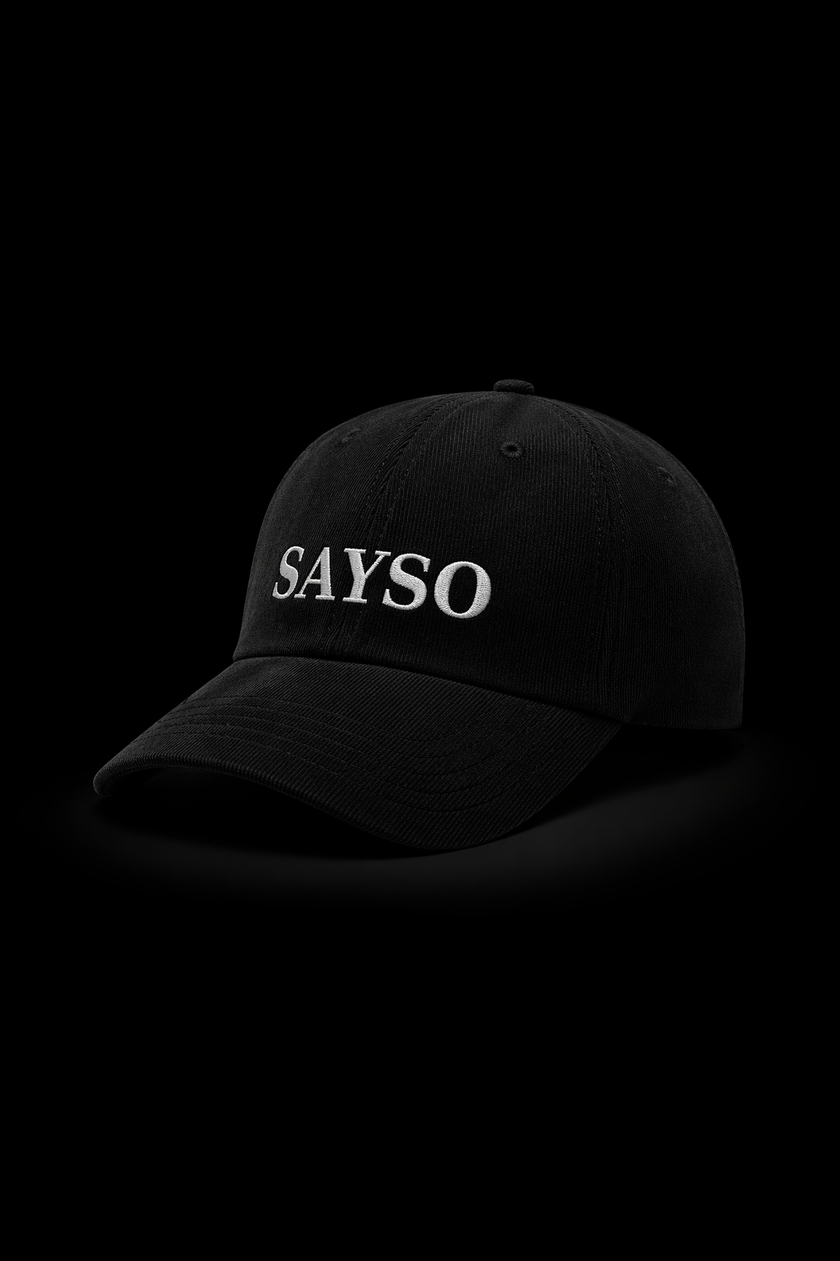 SAYSO Corduroy Cap in black, White Stitch